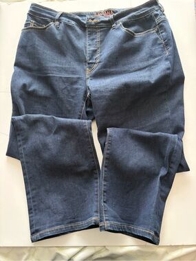 Women’s Straight-Leg Jeans in Dark Blue